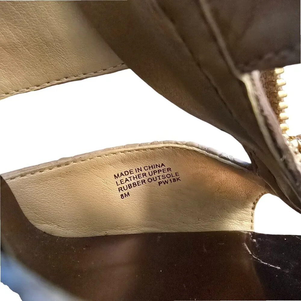 Michael Kors 3 in Leather Taupe and Gold Heel‎ Size: US 8 Fair Used Condition